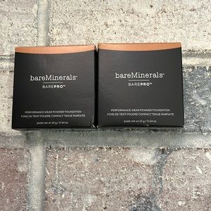 New bareMinerals bare pro powder foundation. Color sable 21. Set of two